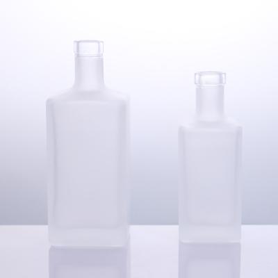 China Wholesale 200ml 500ml High Borosilicate Glass Beverage Bottle For Liquor Whiskey Gin Vodka Rum Tequila for sale