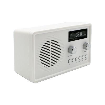 China Retro Home Decoration FM PLL Tuner Desktop Radio Clock With Built In Mono Speaker E-3B51A for sale