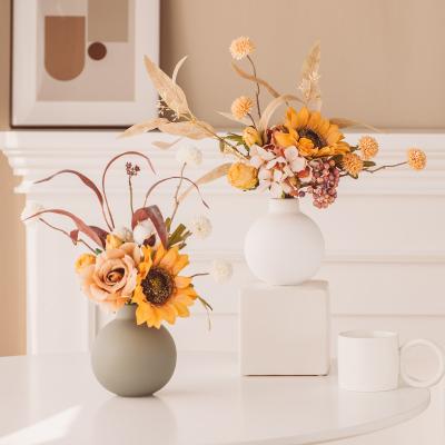 China Corrosion Resistance Nordic Style Home Dector Customized Home Decoration Porcelain Flower Vase Ceramic Painting Design for sale