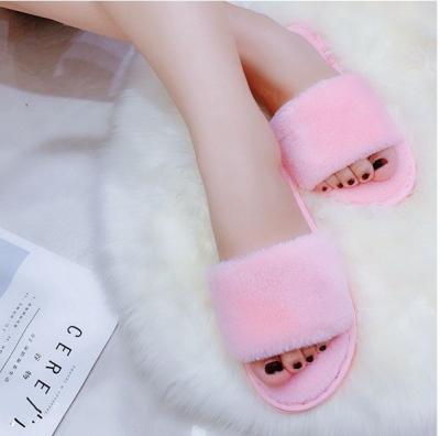 China Cushioning New Arrival Fashion Faux Fur Slippers Very Soft Warm Open Toe Home Slippers For Lady for sale