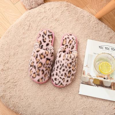 China Cushioning Leopard Print Faux Fur Slipper For Women Fall Winter Warm Slipper Wholesale for sale