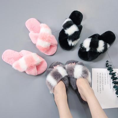 China Cushioning Fashion Ladies Casual Shoes Women Warm Comfort Solid Soft Plush Faux Fur Slippers For Women for sale