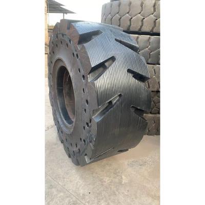 China hot sales Puncture-resistant truck tires set wholesale import solid tire recovery tires for sale