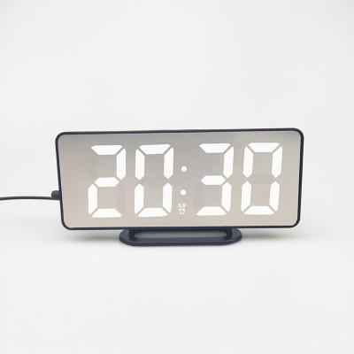 China Large Screen Desk LED Display Digital Alarm Clock For Hotel for sale