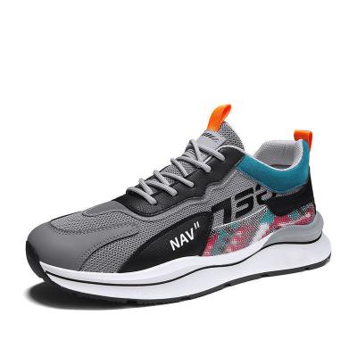 China Lightweight Men's Sports Shoes Spring And Autumn Mesh Layer Cloth Cover Breathable Sports Shoes Running Sneakers for sale