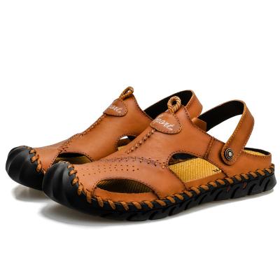 China 2023 Men's Outdoor Sandals Summer Fashion Cattlehide Cattlehide Leather Anti-slippery Plus Size Mens Beach Sandals for sale