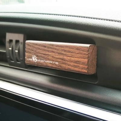 China Eco-friendly Car Air Freshener Factory Luxury Walnut Aromatherapy Air Freshener Essential Oil diffuser Aroma Car fragrance for sale