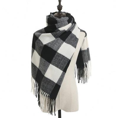 China Classic Wholesale Scarf For Woman Cashmere Winter Scarves Plaid Pashmina Shawls Scarves for sale