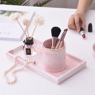 China Sustainable Makeup Brush Eyeliner Eyebrow Pencil Storage Bucket for sale