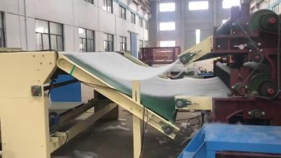 中国 キルトのマットレス繊維ポリエステル詰め物機械250kg H 販売のため