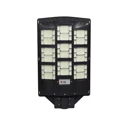 China Sports Stadiums 100w 150w 200w Outdoor Waterproof Remote Control Integrated Solar Powered Street Lights for sale