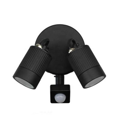 China Garden Outdoor Single Double heads Fixture Security Ip65 Waterproof House Wall Mount Led Garden Flood Light for sale