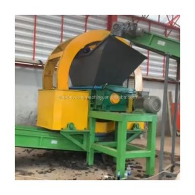 China Factory Green Environmental Protection Crushing Wood And Tire Shredder for sale