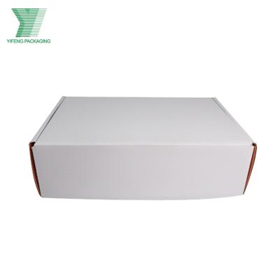 China Recyclable Packaging Kraft Black Cardboard Shipping Paper Box With Logo Customized Cardboard Corrugated Pink Mailing Clothing Paper Box for sale