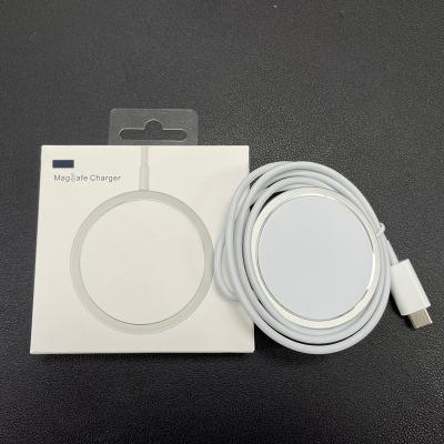 China Original Hot Sale Logo Wireless Chargers Mag Mobile Phone Charger 15W Safe Portable Fast Pad Wireless Charger For iPhone for sale