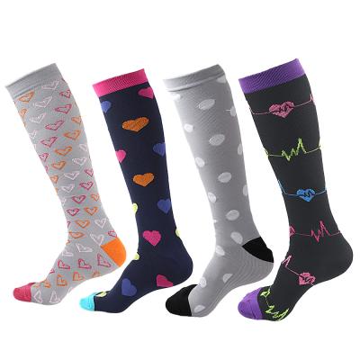 China Breathable Compression Socks for Circulation Support 15-20mmHg Women and Men Best of Nurse Medical Running and Sports for sale