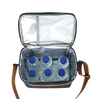 China Sustainable Waterproof Polyester Refrigerated Cooler Bag Foam Covered Waterproof Insulation Bag Cooler Box for sale