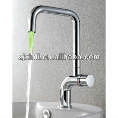 China Contemporary Brass Basin Led Kitchen Faucet, Polish And Chrome Finish, Color Changed By Water Temperature, No Need Batteries for sale