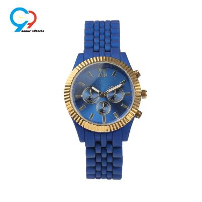 China Water Resistant Blue Oil Spray Watch Soft Touch Silicone Singapore Movement Unisex Wrist Watch for sale