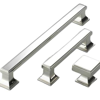 China Modern Hoone Zinc Alloy Furniture Handles Square Furniture Handles Modern Wardrobe Sideboard Hardware Handle for sale