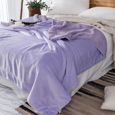 China Wholesale Best Price Comfortable Folded Plush Blanket, Good Quality Fluffy Blanket for sale