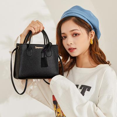 China 2022 fashion fashion European and American style fashion handbag spring designer bag fashion clear tote bags with texture for sale