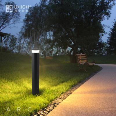 China UHIGH Theme Park Modern Waterproof Aluminum LED Garden Lawn Outdoor Bollard Light IP65 9w 18w for sale