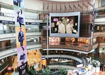 China SMD Outdoor Advertising LED Display  for Mall P10 Waterproof Full Color Screen for sale