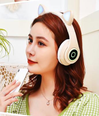 China Earphone new Amazon led Cat Ear Bt Wireless Headphone cute instant foldable for aux card. Girls 3.5mm Tf Headphones With Mic Helmet for sale