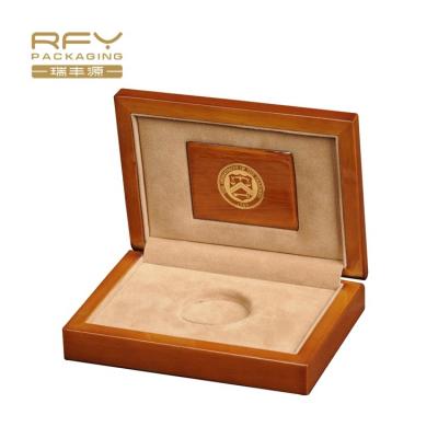 China Handmade FIGT COIN BOX Wooden Box WRAPPING FOR COIN COIN WRAPPING for sale