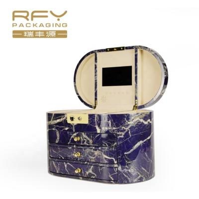 China MDF Lacquer Luxury Square Watch Solid Wood Jewelry Packaging Wooden Box With Mirror for sale