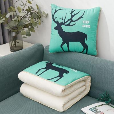 China Wholesale Home Custom Design Portable Ultra Soft And Comfortable Office Travel Pillow Car Fleece Blanket for sale