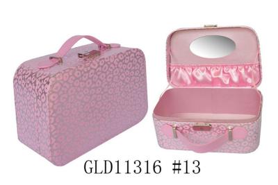 China Square PU Leather Makeup Box Customized Large Cosmetic Case Artificial Style for sale