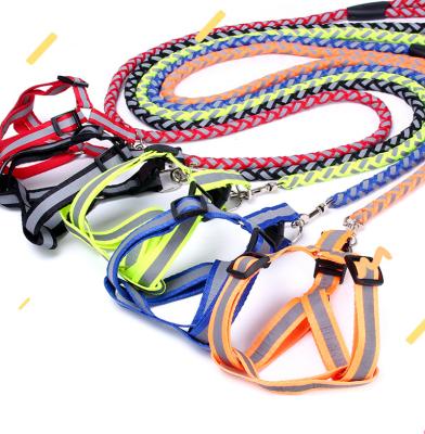 China Viable Wholesale Pet Supplies Pet Dog Traction Braid Direct Selling From Thoughtful Chainstrap Manufacturers for sale