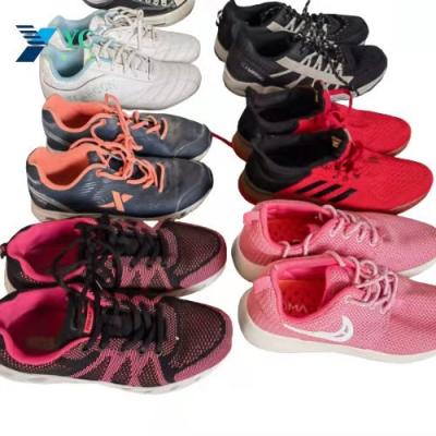 China Leisure Sports Trends Hot Sale Ladies Used Clear Cheap Sneakers Wholesale for sale