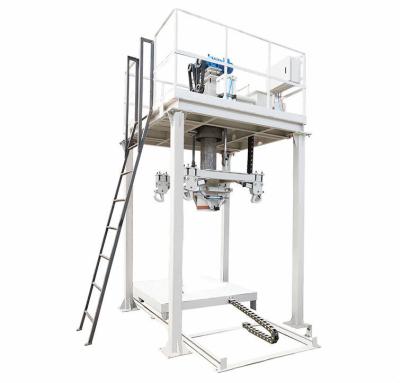 China Automatic vertical powder and granular material packaging machine en venta