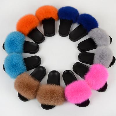 China CUSHIONING fur slides for women REAL BIG FURRY slippers flush soft raccoon slider sandals fox fur outdoor slipper for sale