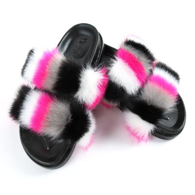 China CUSHIONING Fashion Women Vegan Faux Fur Slider Slippers, Women Winter Fur Open Toe Mule Fluffy House Slide Slippers for sale