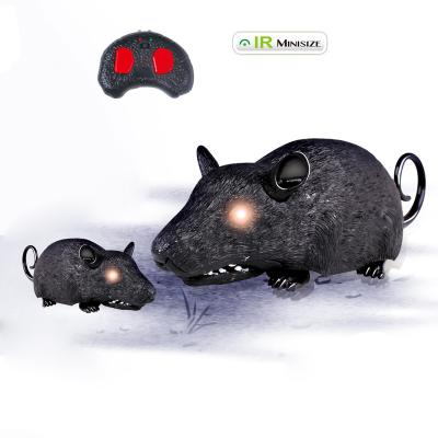 China Education Toys Prank Toy Funny Mice Wireless Rc Black Rat Pet Play Cat Toy Mouse Kitten Teaser Electronic Interactive Remote Control for sale