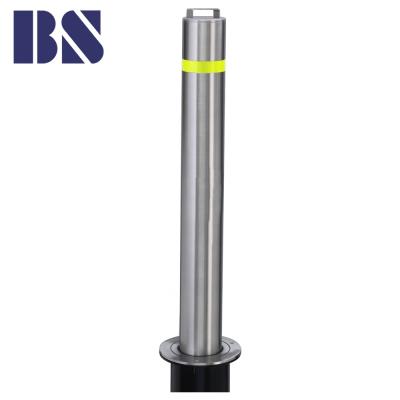 China Manaul Manual Bollard Manual Rising Retractable Bollard With Stainless Lock Bollard for sale