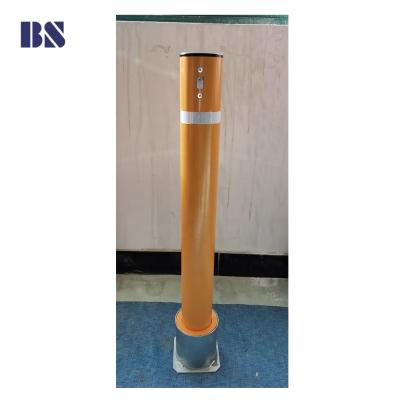 China Stainless Steel Indoor and Outdoor Manual Bollard Traffic Bollard Lock Road Barrier Post Removable Traffic Bollard for sale