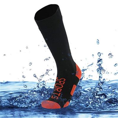 China Trekking/Hiking/Skiing/Outdoor Sports Custom Design Hiking Socks Unisex Breathable Hiking Socks Running 100% Waterproof Socks for sale