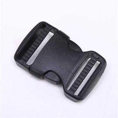 China Hardness ; Elasticity Durable Release Insert Switch Plastic Black Center Buckle for sale