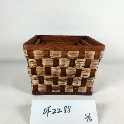 China Large viable interesting looking hand - woven garden furniture organizing storage box for sale