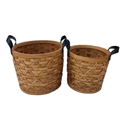 China CLASSIC Handmade Home 2 Chips Basket Decorative Flower Pot Set With Plastic Liner for sale