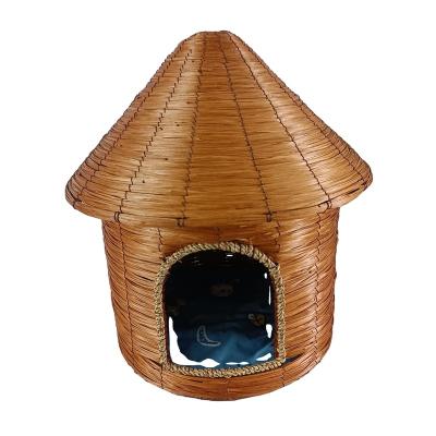 China Sustainable Loft Shape Handmade Shavings Pet House Bed With Colorful Cushion for sale