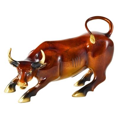 China Exquisite affordable luxury gift desktop ornament bullfighting Europe bullfighting Europe ox table decoration metal crafts exquisite fine copper crafts for sale