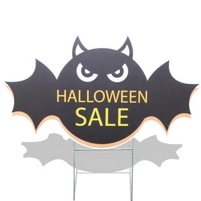 China Waterproof+Eco-friendly Halloween Trick or Treat Yard Decoration Printed Yard Sign for sale