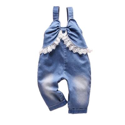 China 2021 spring clothes girls QUICK DRY jeans small bow to lace up cute little girls denim jumpsuits loose tollder clothes girls light blue jea for sale