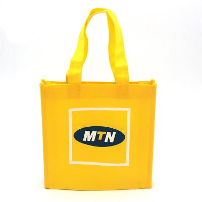 China Eco Handled Customized Good Quality Non Woven Tote Bags With Custom Printed Logo for sale